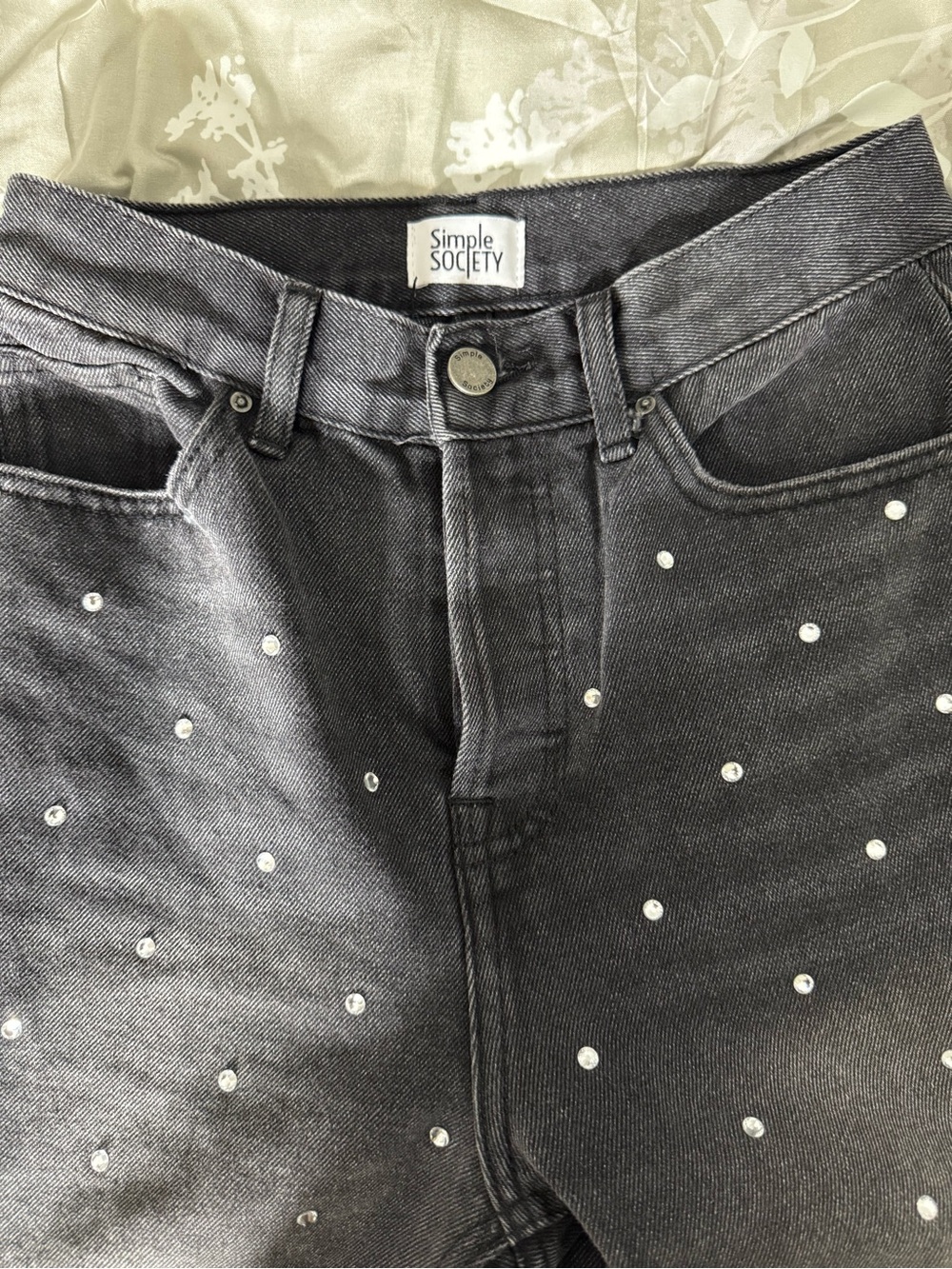 Simple Society Super High Rise Rhinestone Jeans Black Sz 24.5"